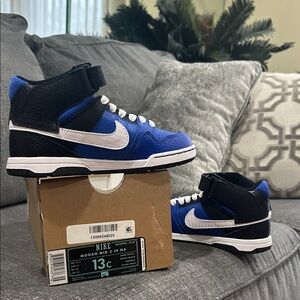 Nike Black and Blue High-Top Sneakers